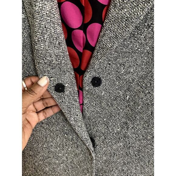 Tahari Gray Wool Blend Blazer - Size 14 (EUC) - Picture 4 of 7